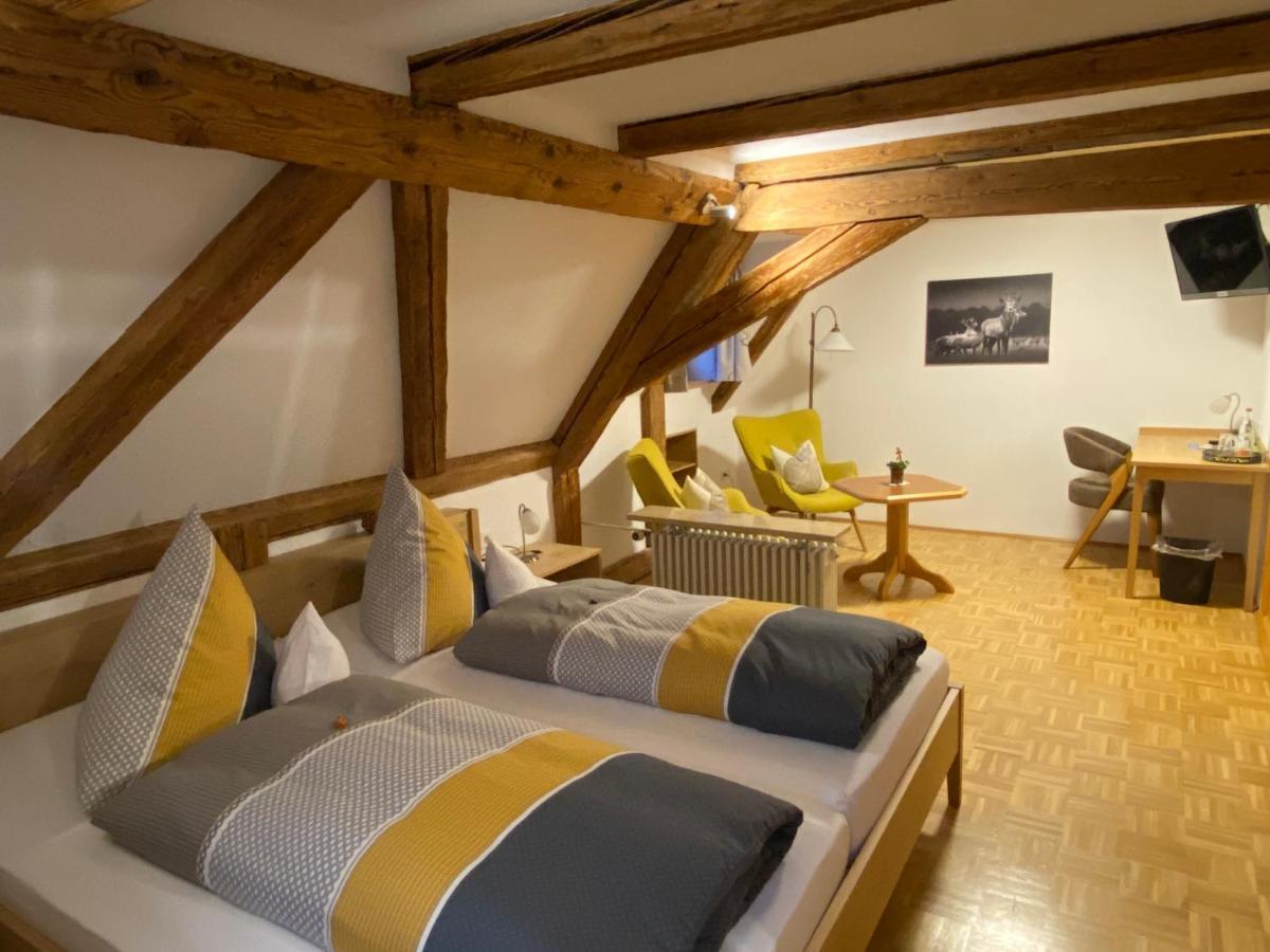 Gasthof - Pension - Adler Вайлер-Зиммерберг Экстерьер фото