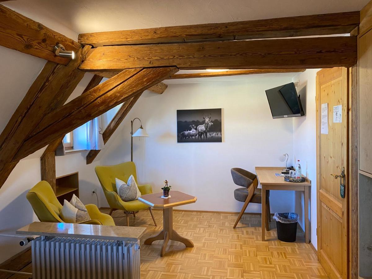 Gasthof - Pension - Adler Вайлер-Зиммерберг Экстерьер фото